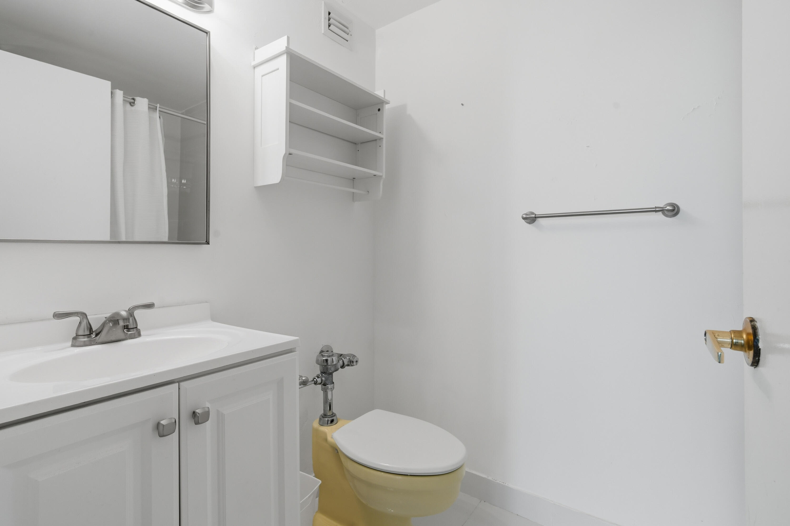 2800 N Flagler Drive 303