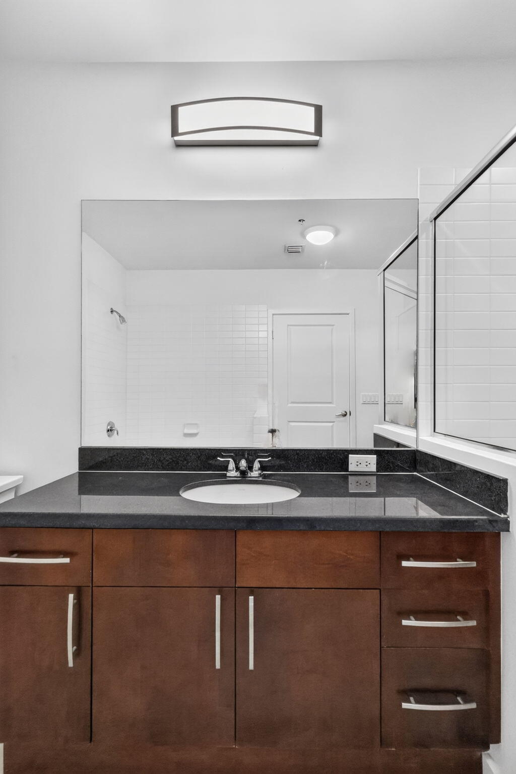 300 S Australian Avenue 128
