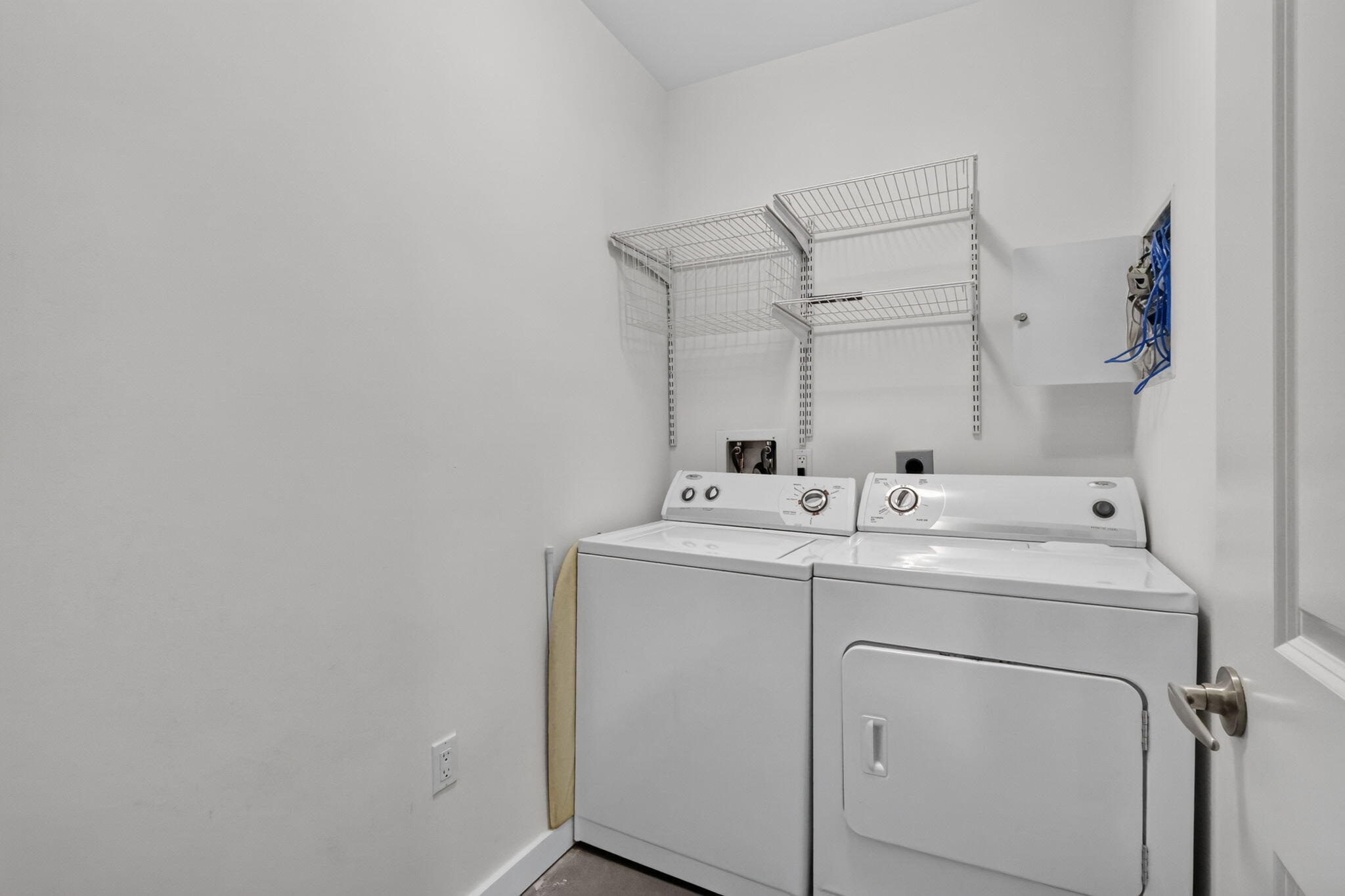 300 S Australian Avenue 128