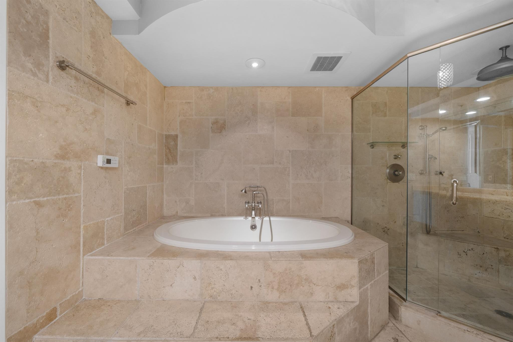 333 Las Olas Way 504