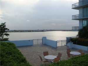 300 S Australian 103