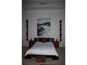 300 S Australian 103