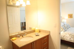 610 Clematis Street 219