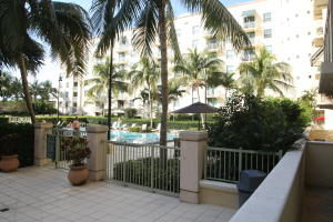 610 Clematis Street 219