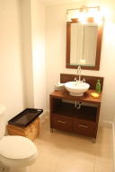 610 Clematis Street 219