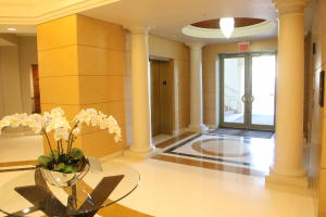 610 Clematis Street 219