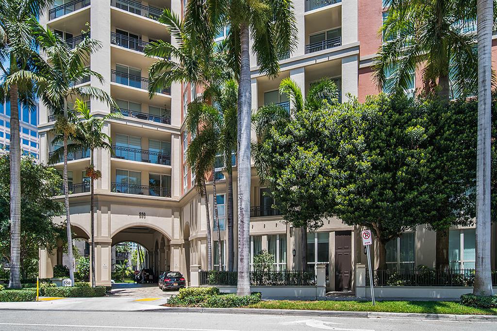 550 Okeechobee Boulevard 114