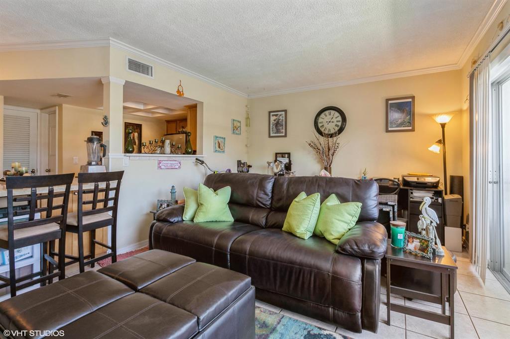 120 Lehane Terrace 211