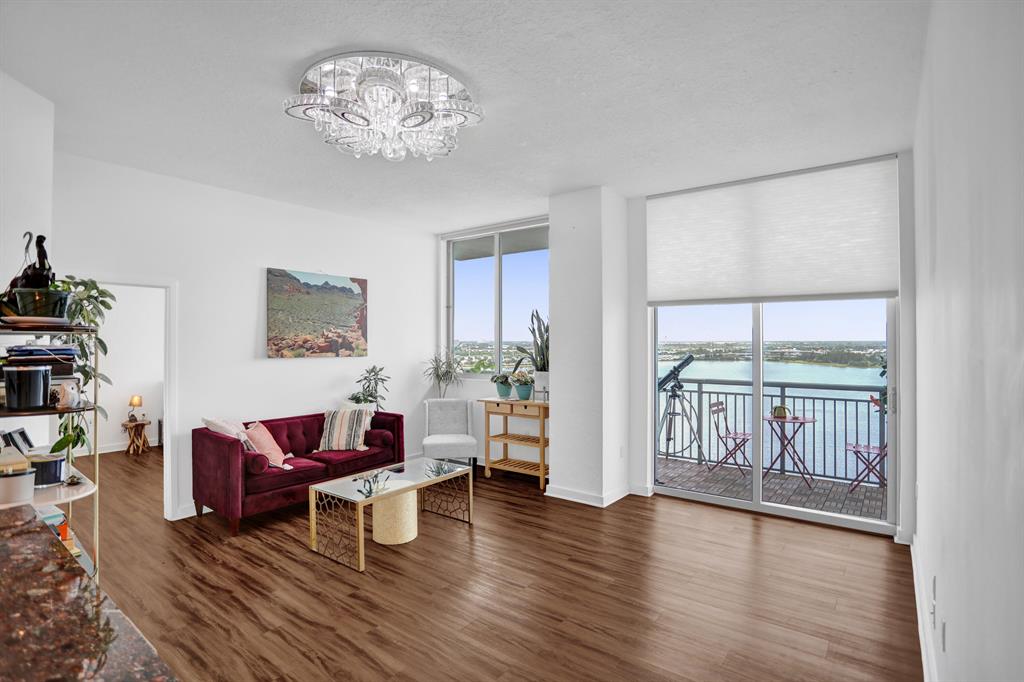 300 S Australian Avenue 1408