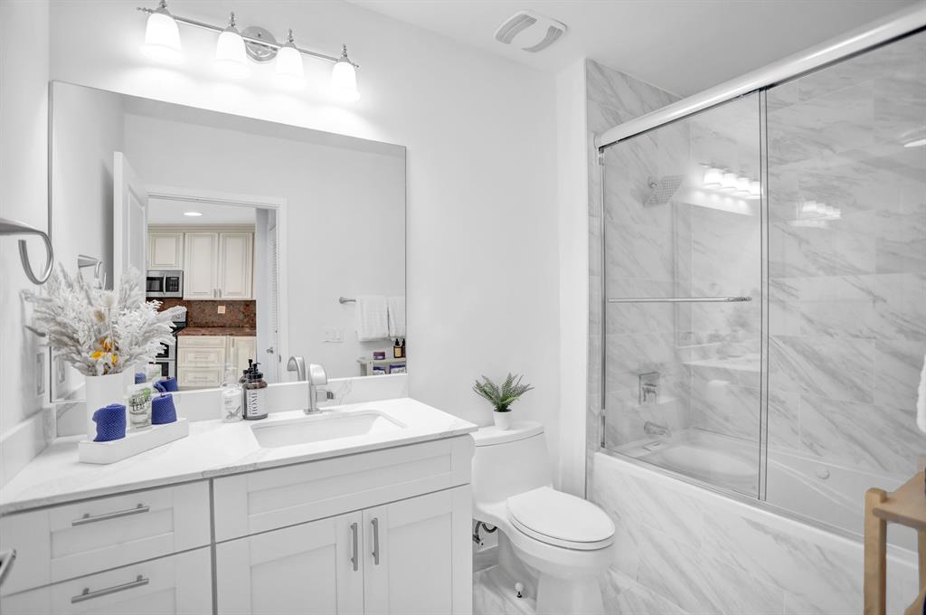 300 S Australian Avenue 1408