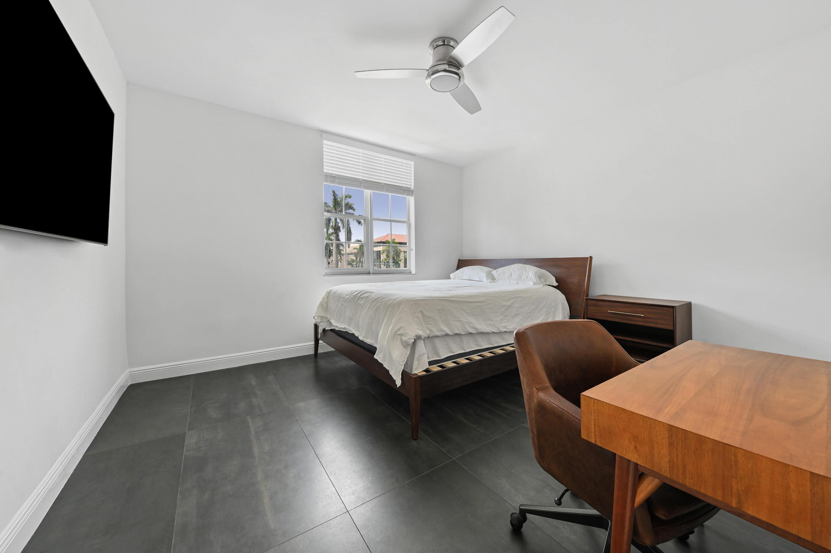 651 Okeechobee Boulevard 207