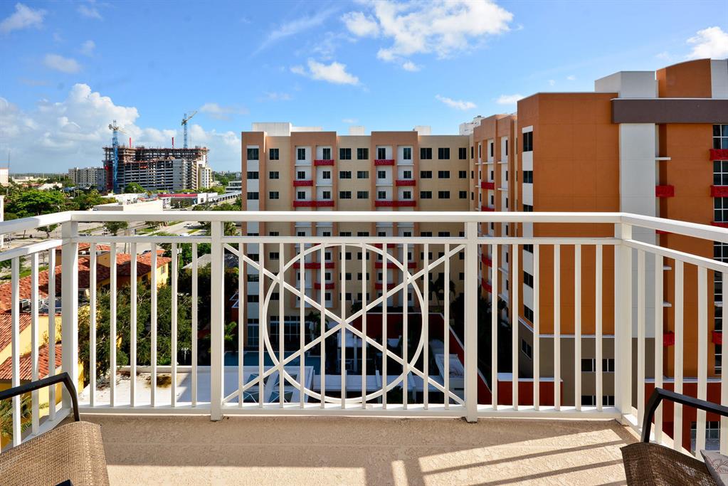 480 Hibiscus Street 1015