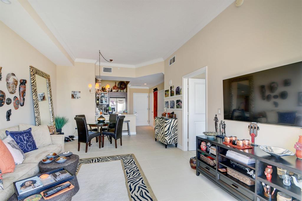 480 Hibiscus Street 1015