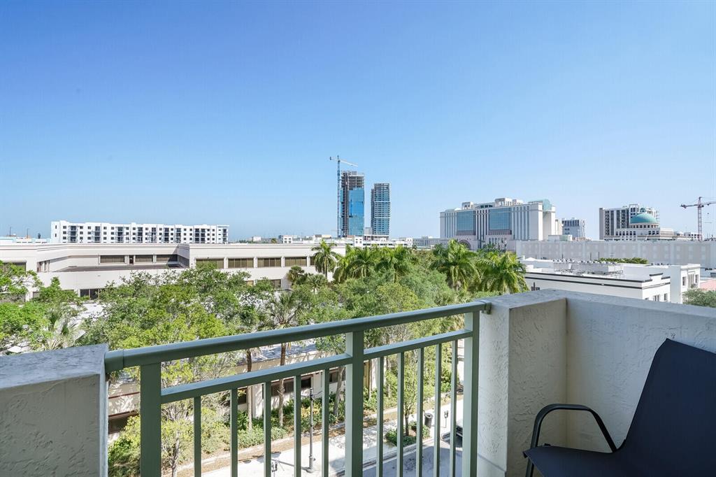 610 Clematis Street 506