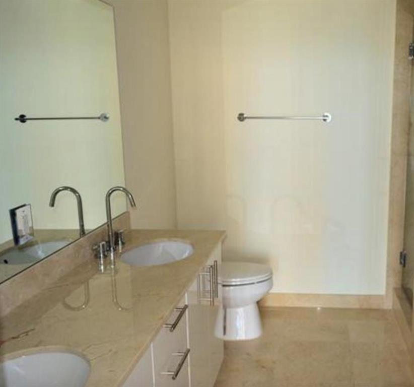 550 Okeechobee Boulevard 406
