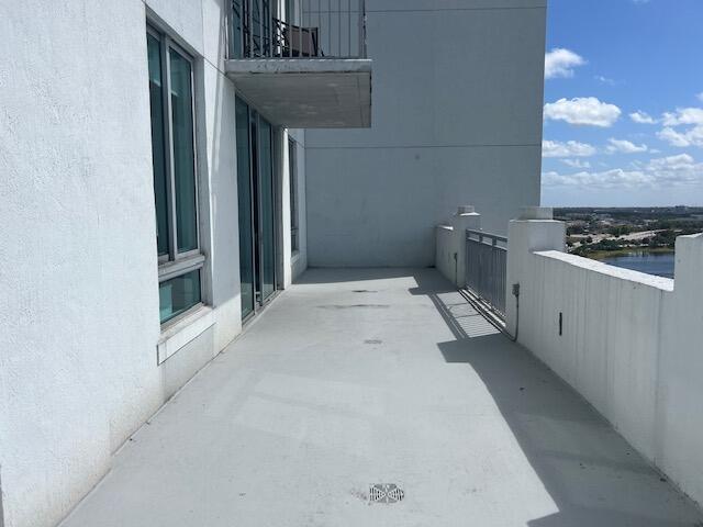 300 S Australian Avenue 1112