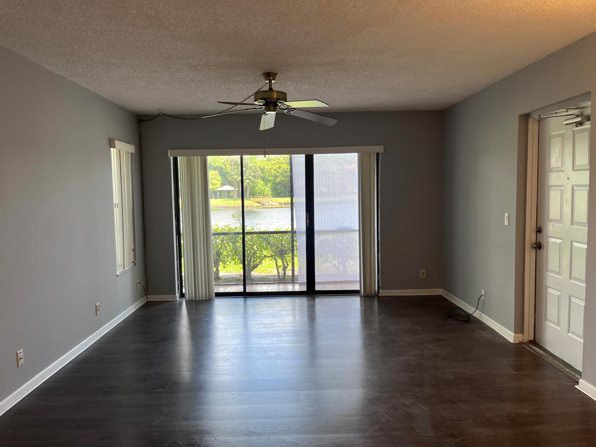 1003 Green Pine Boulevard F1