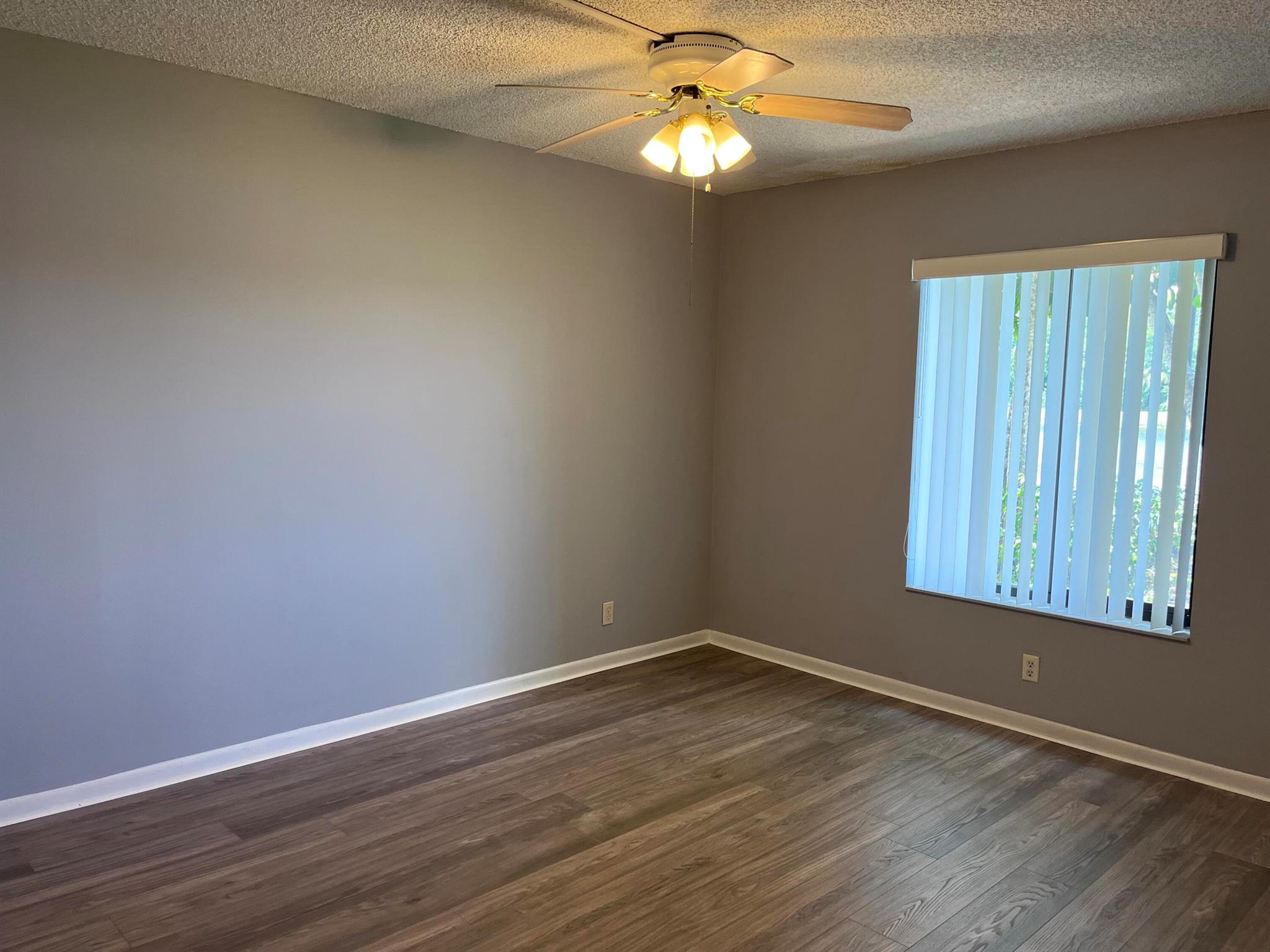1003 Green Pine Boulevard F1