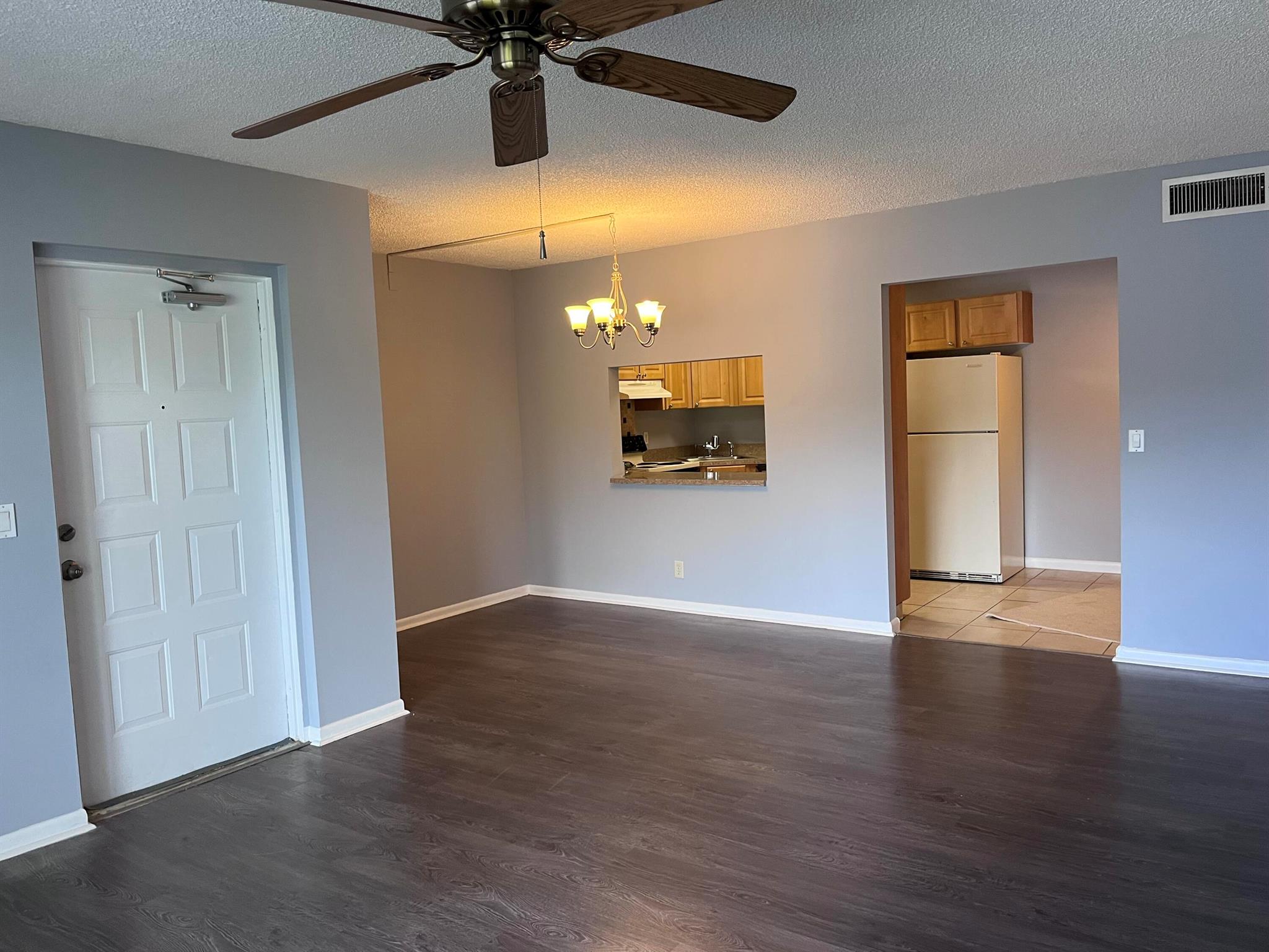 1003 Green Pine Boulevard F1