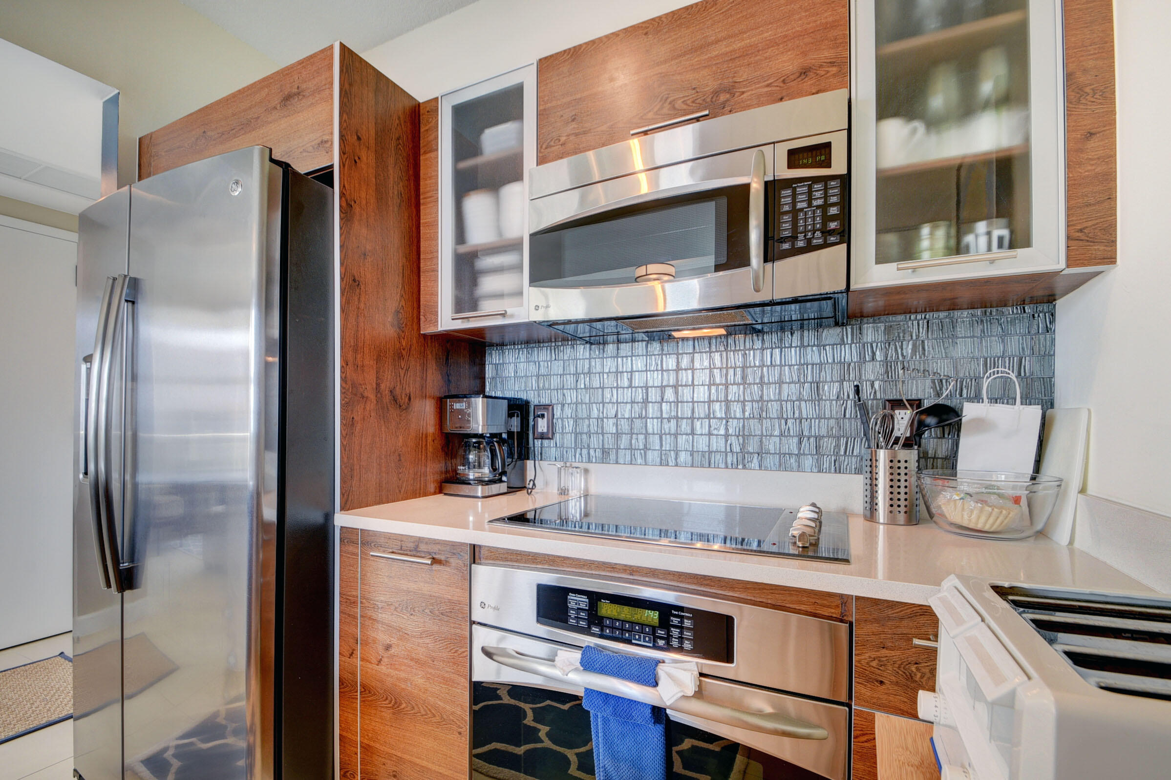480 Hibiscus Street 835