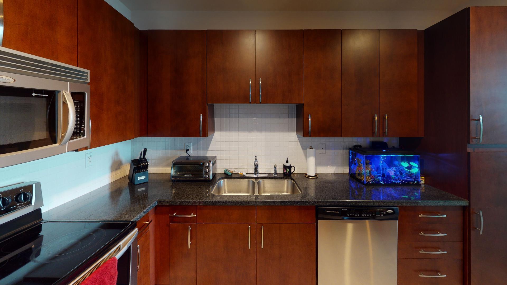 300 S Australian Avenue 323