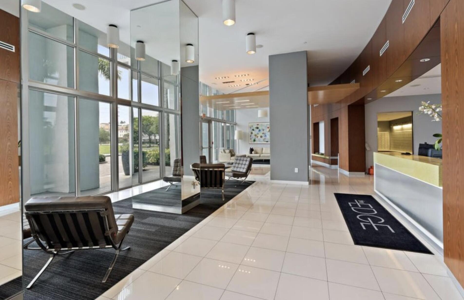 300 S Australian Avenue 323