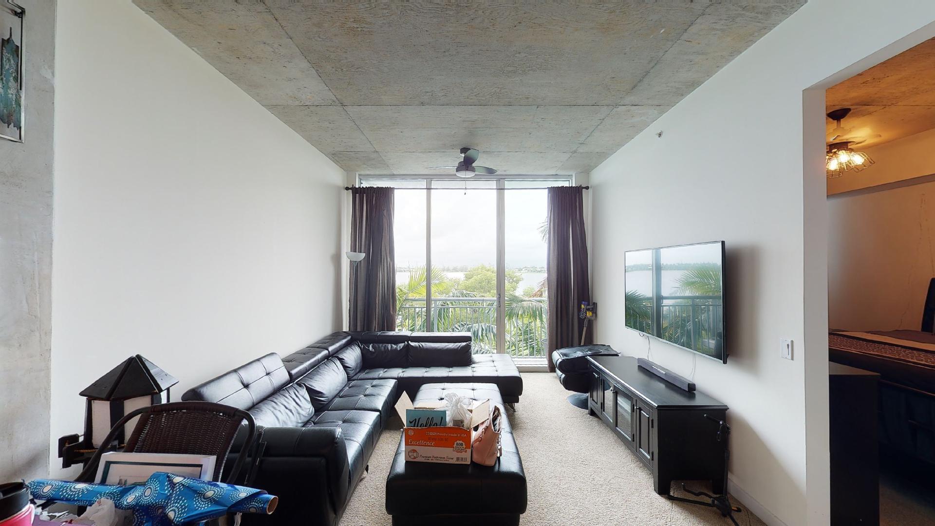 300 S Australian Avenue 323