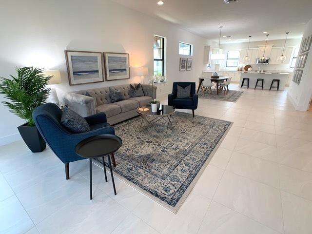 8108 Hobbes Way