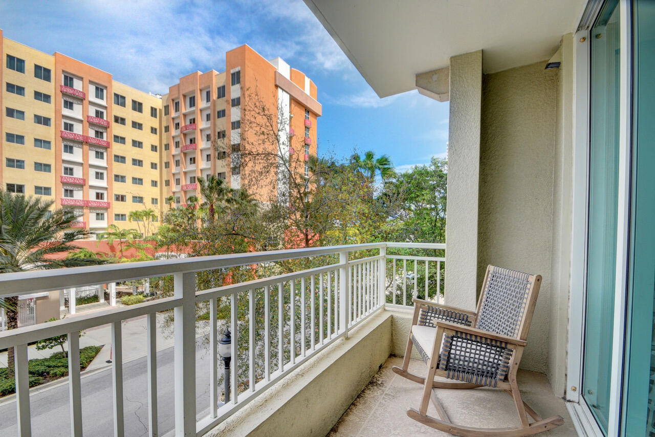 480 Hibiscus Street 203