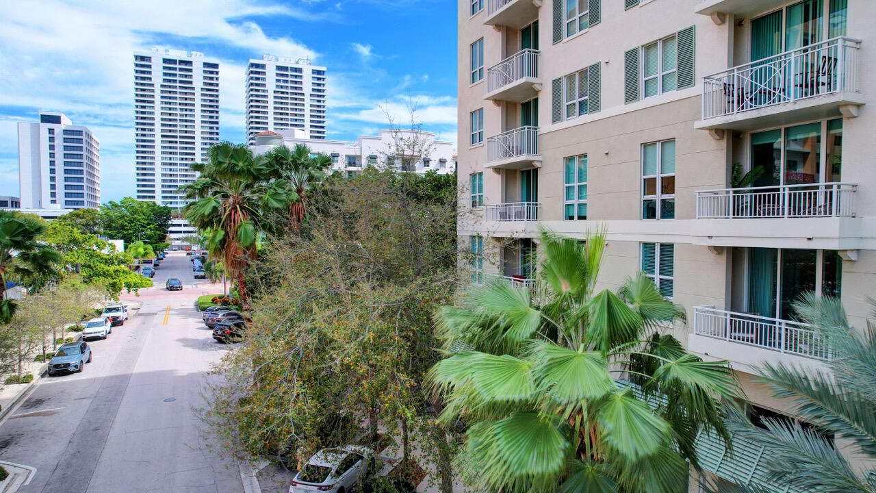480 Hibiscus Street 203
