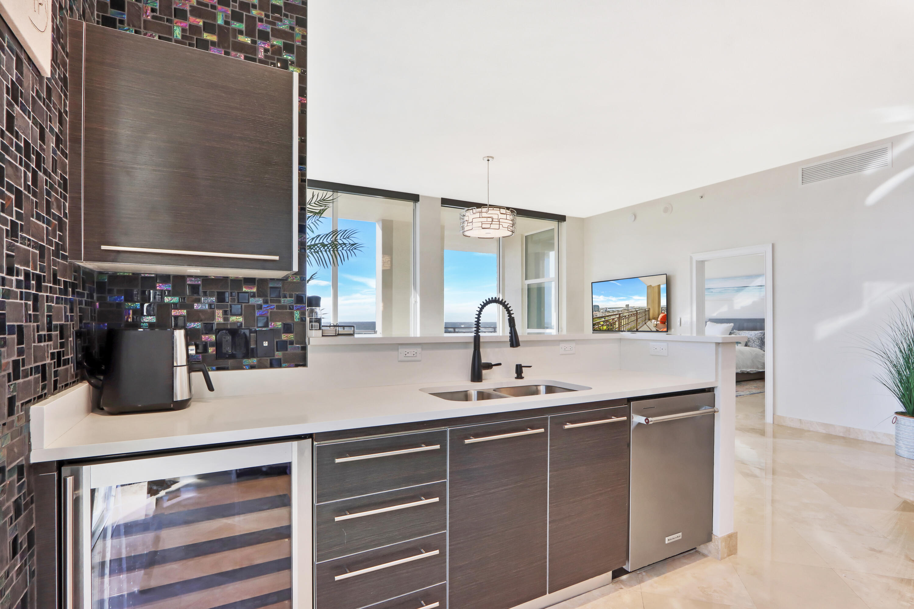 550 Okeechobee Boulevard Mph-23