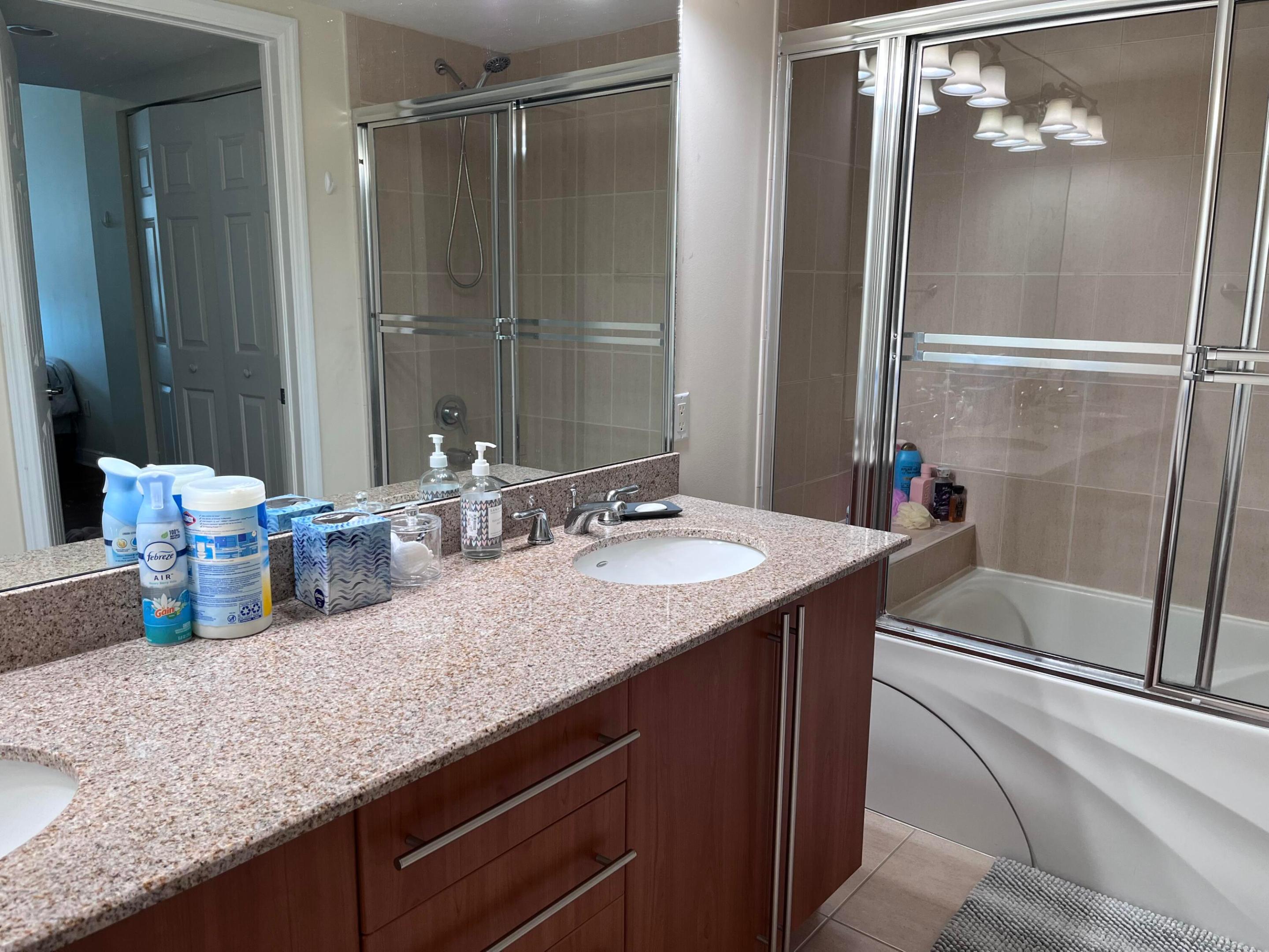610 Clematis Street 807