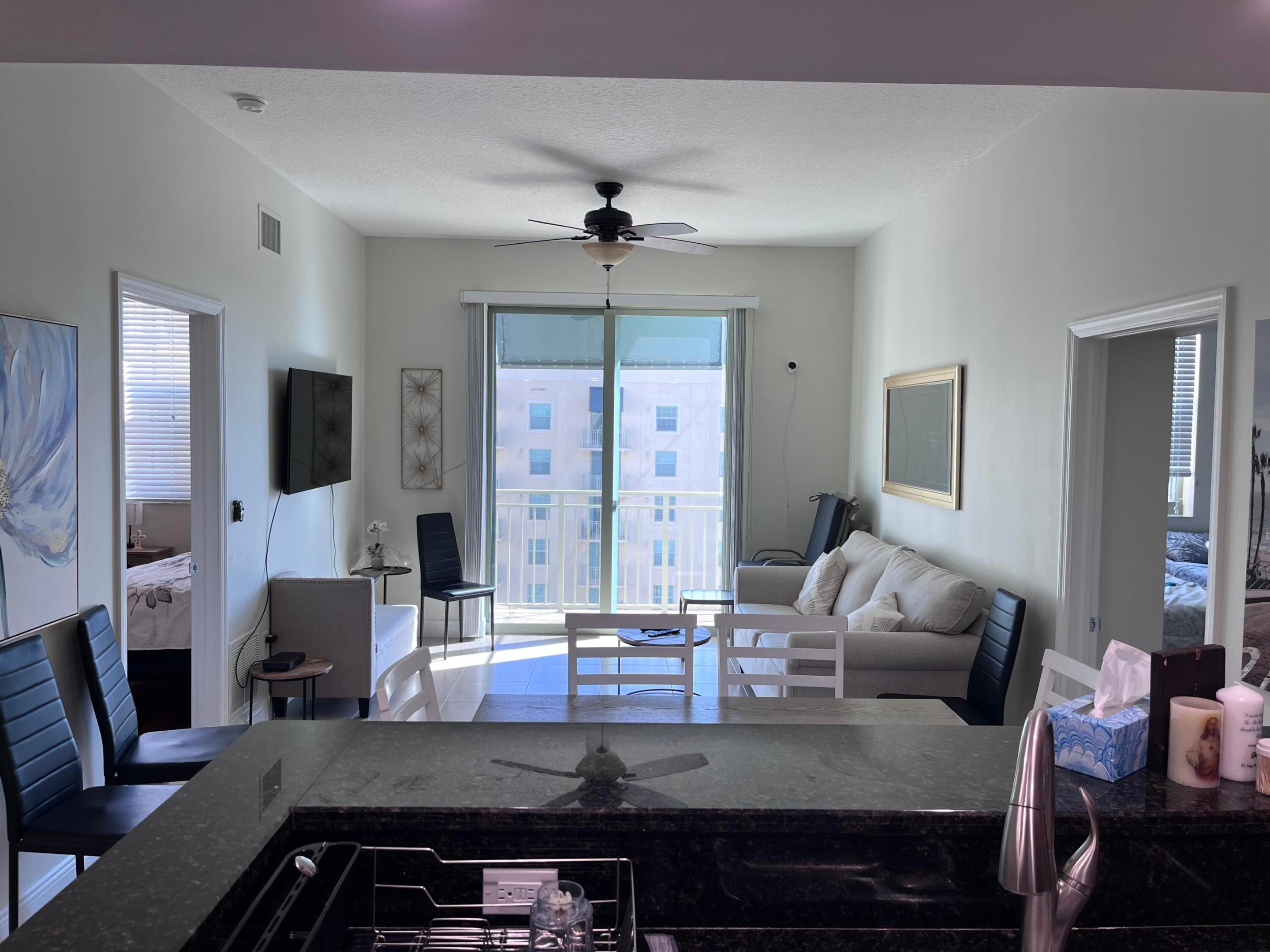 610 Clematis Street 807