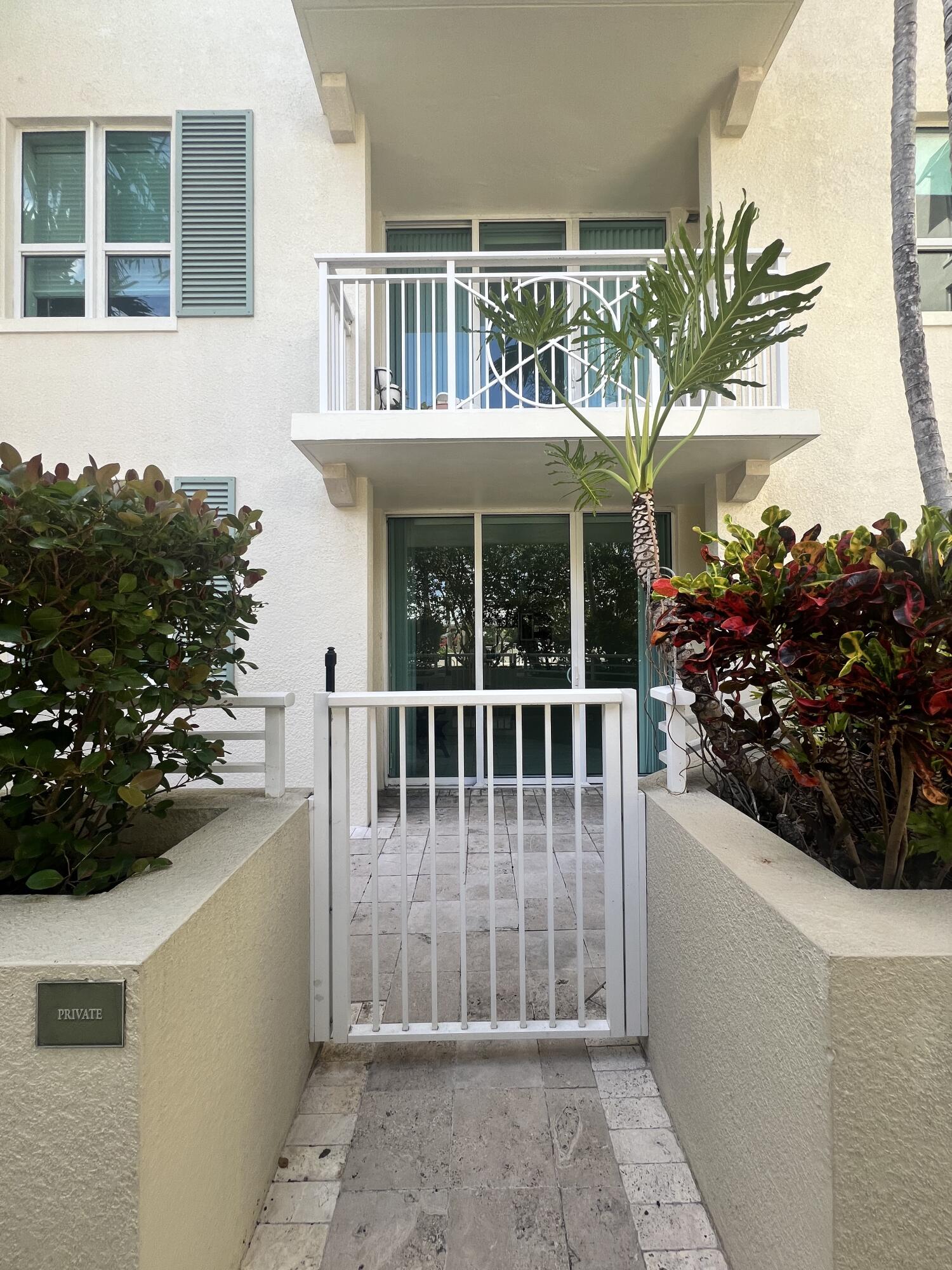 480 Hibiscus Street 614