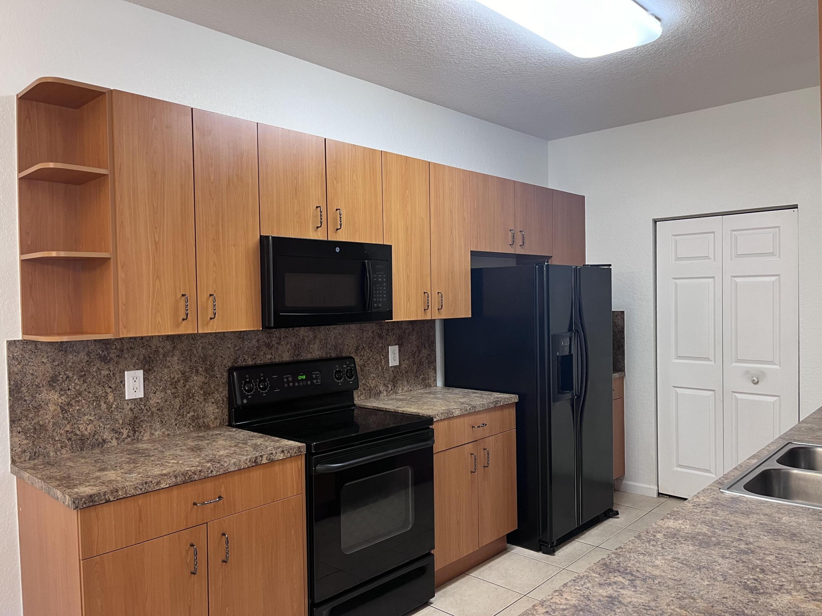 3553 Forest Hill Boulevard 42