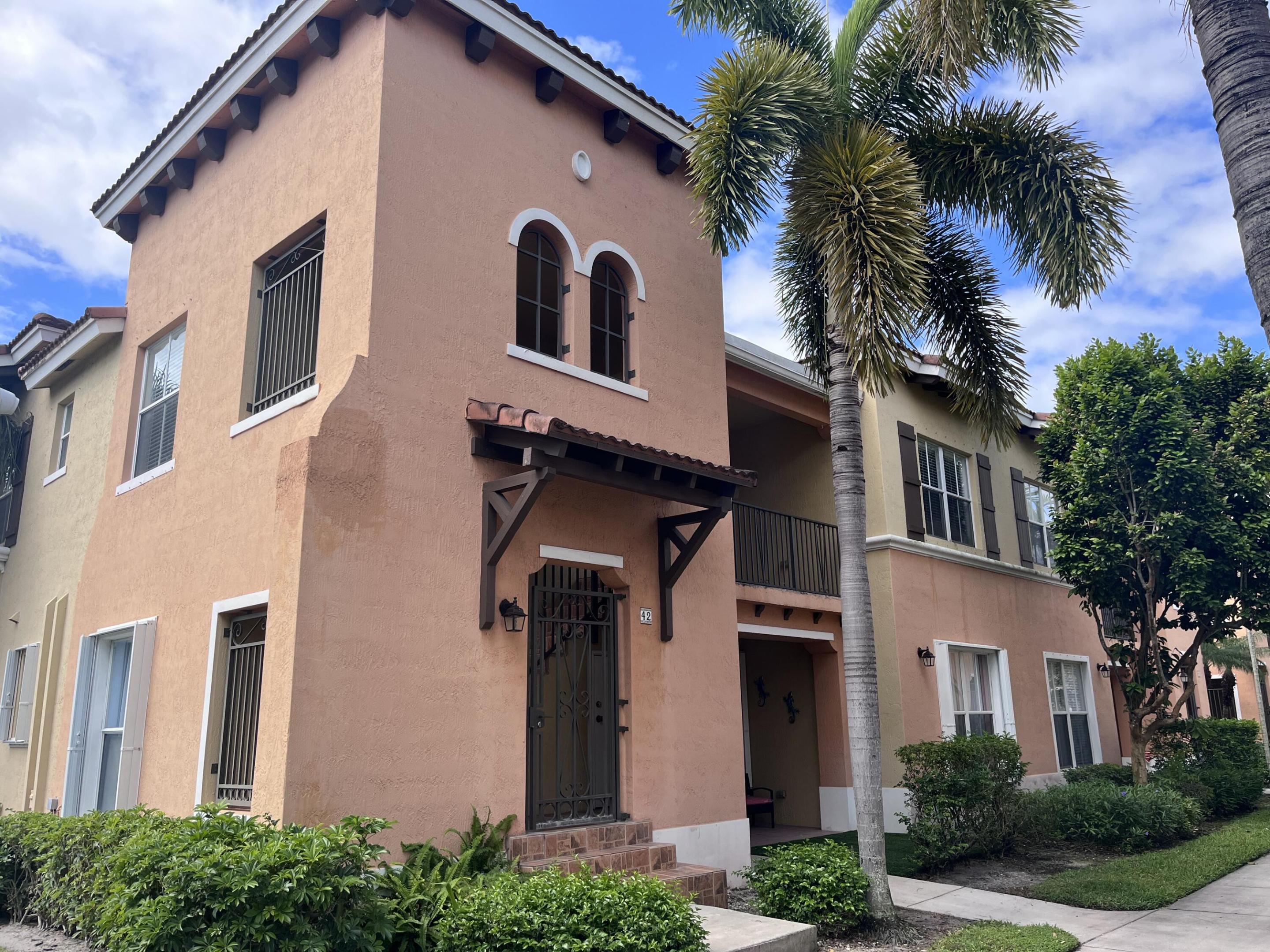 3553 Forest Hill Boulevard 42