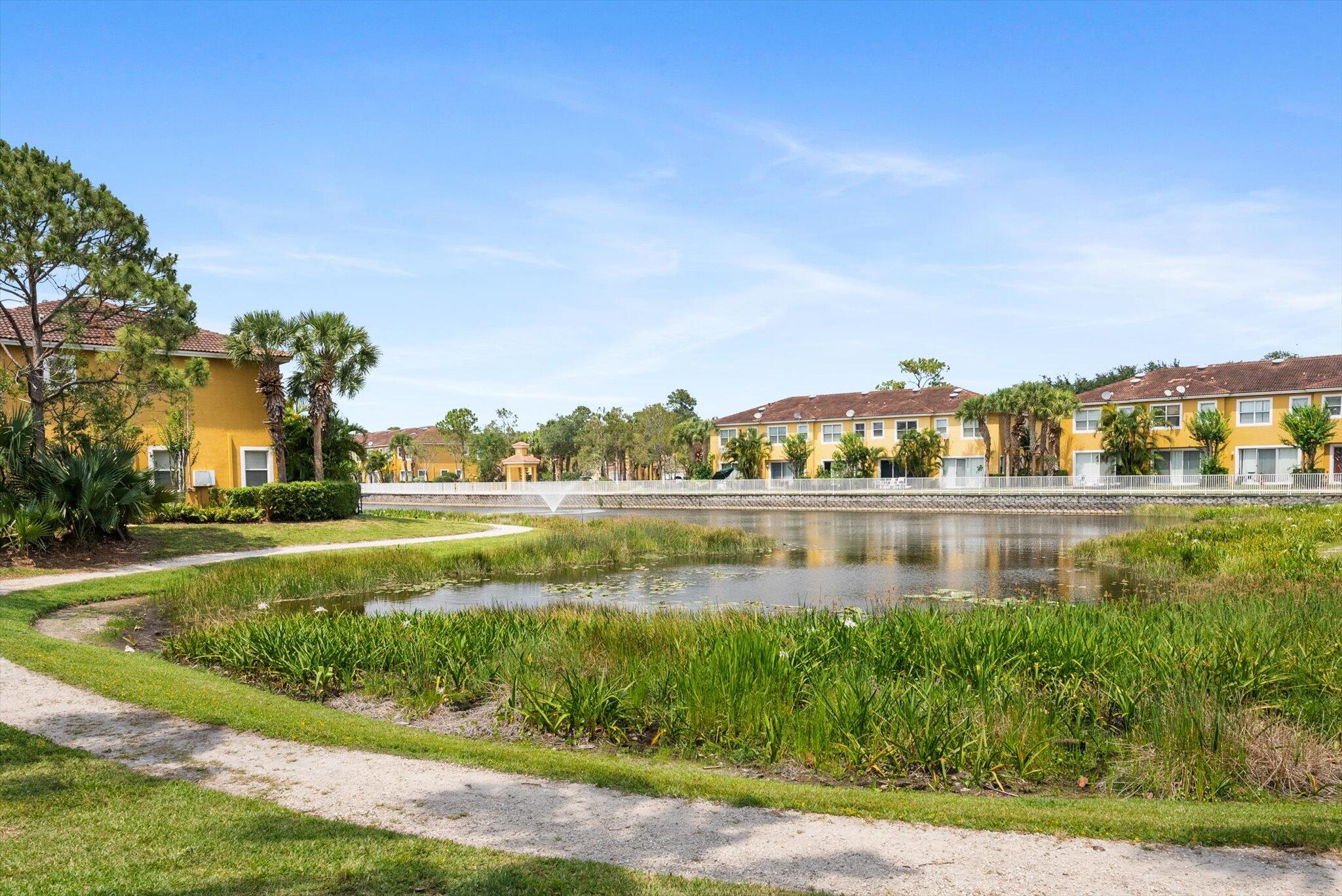 889 Pipers Cay Drive