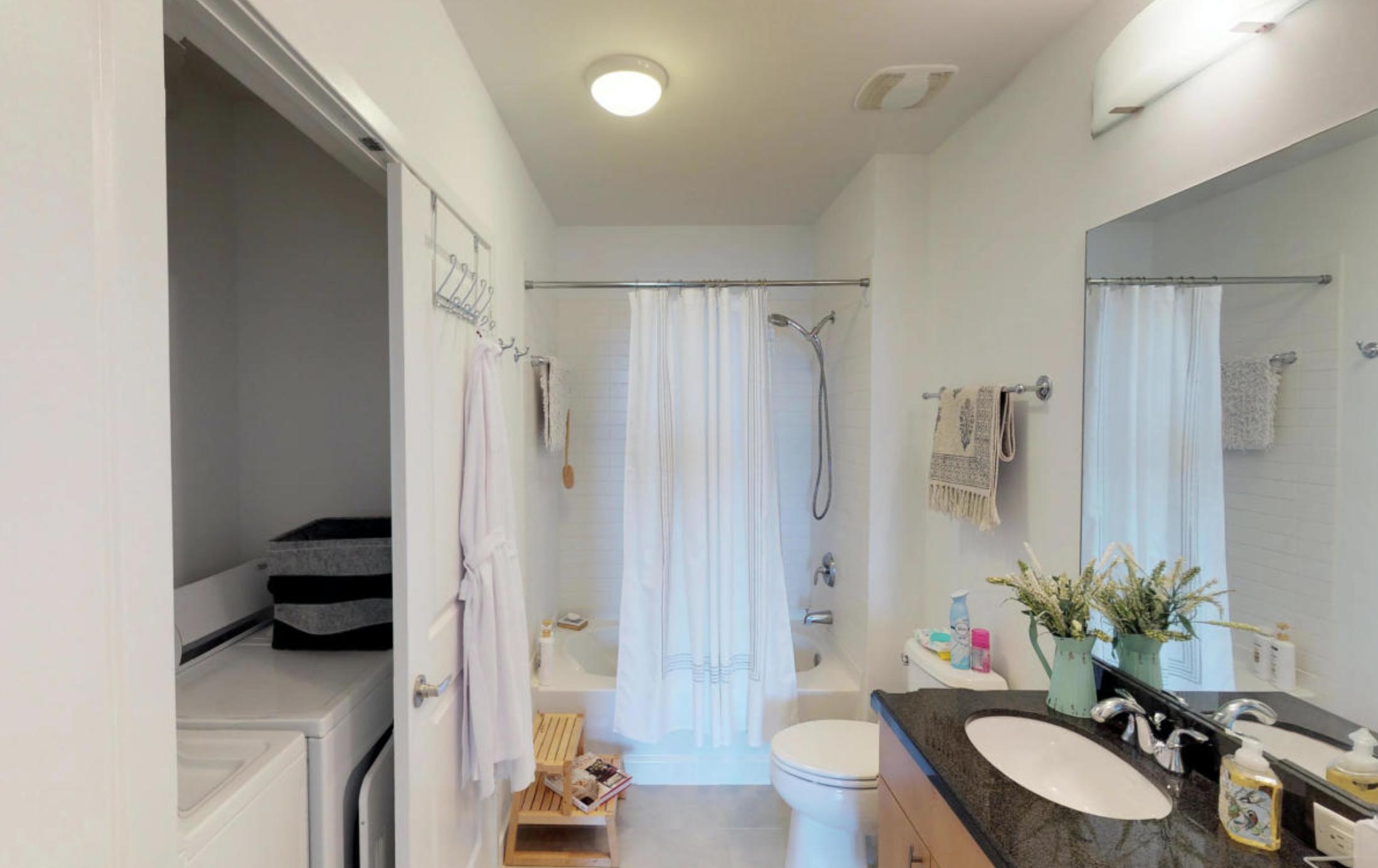 300 S Australian Avenue 811