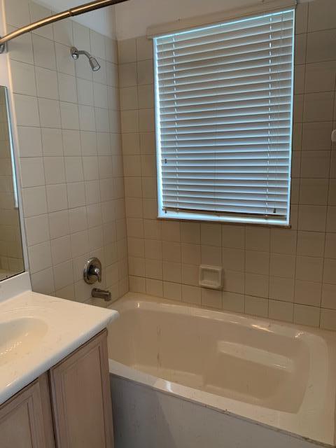 3111 Laurel Ridge Circle