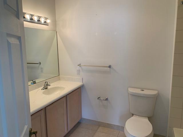 3111 Laurel Ridge Circle