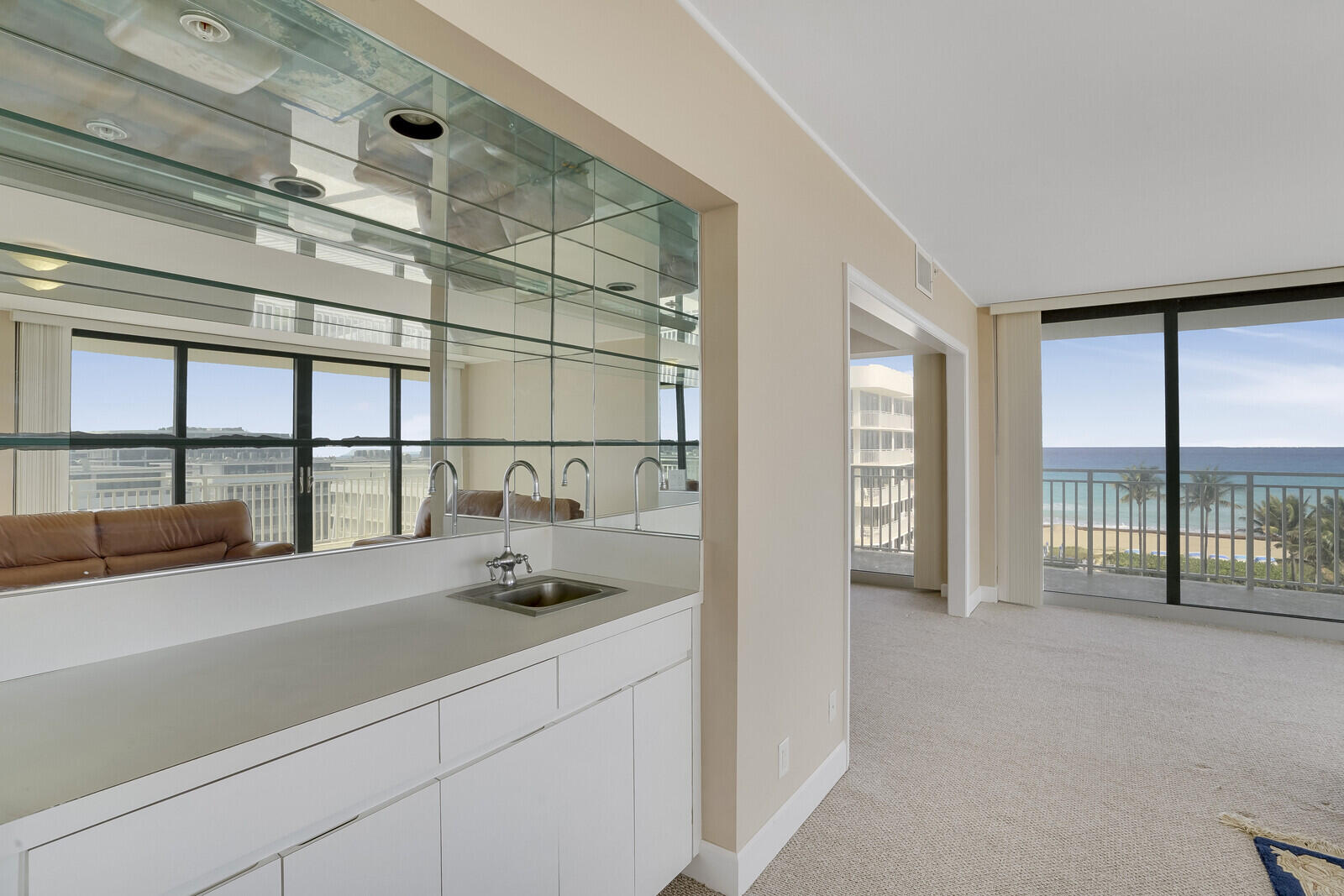 2580 S Ocean Boulevard 1 B 6