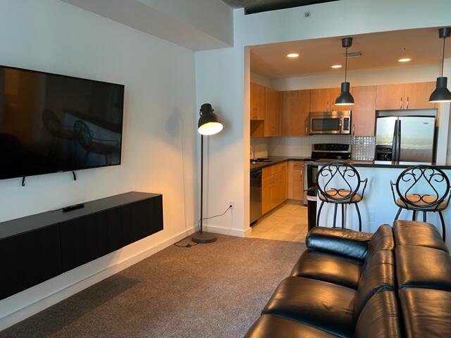 300 S Australian Avenue 821