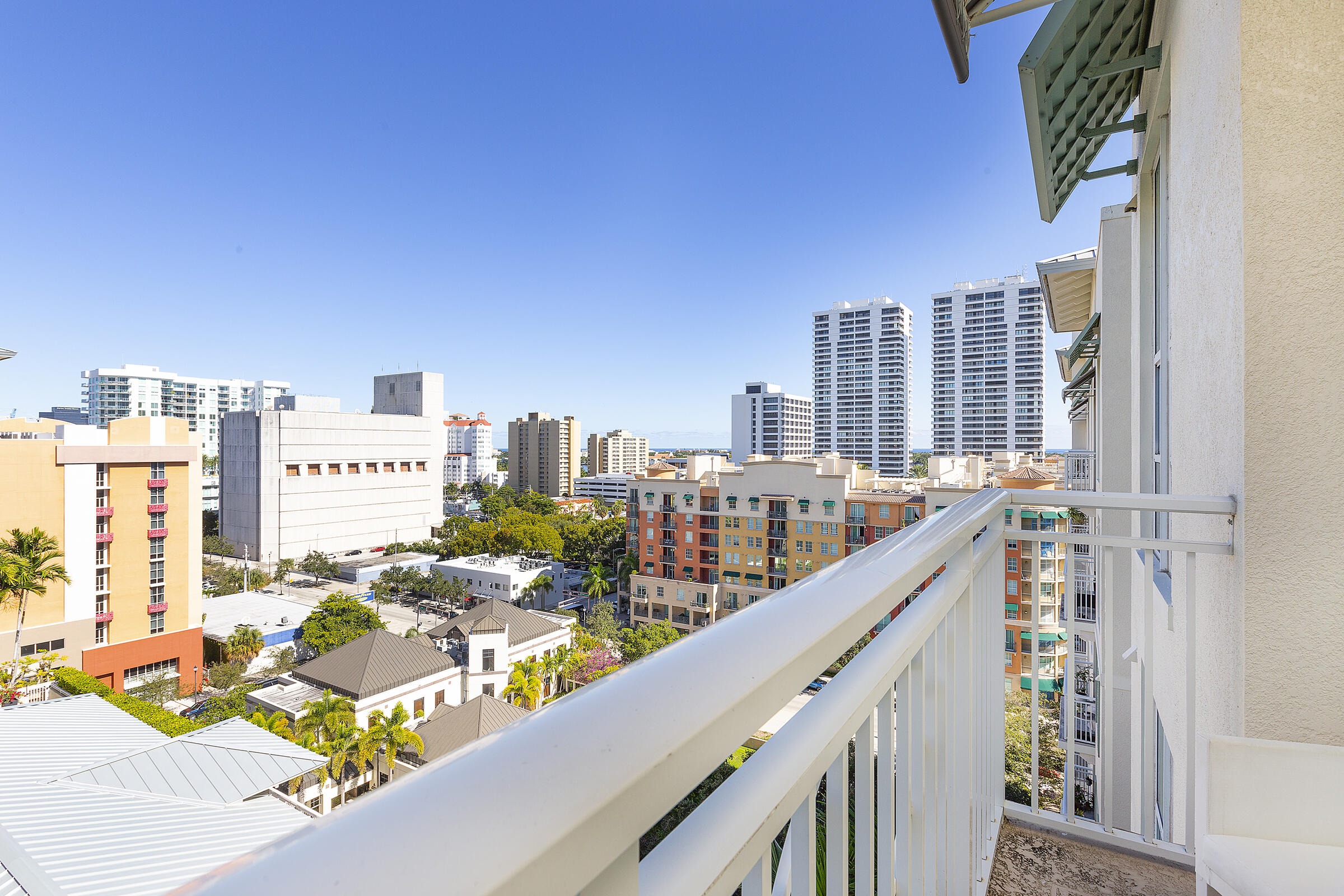 480 Hibiscus 1030 Street 1030