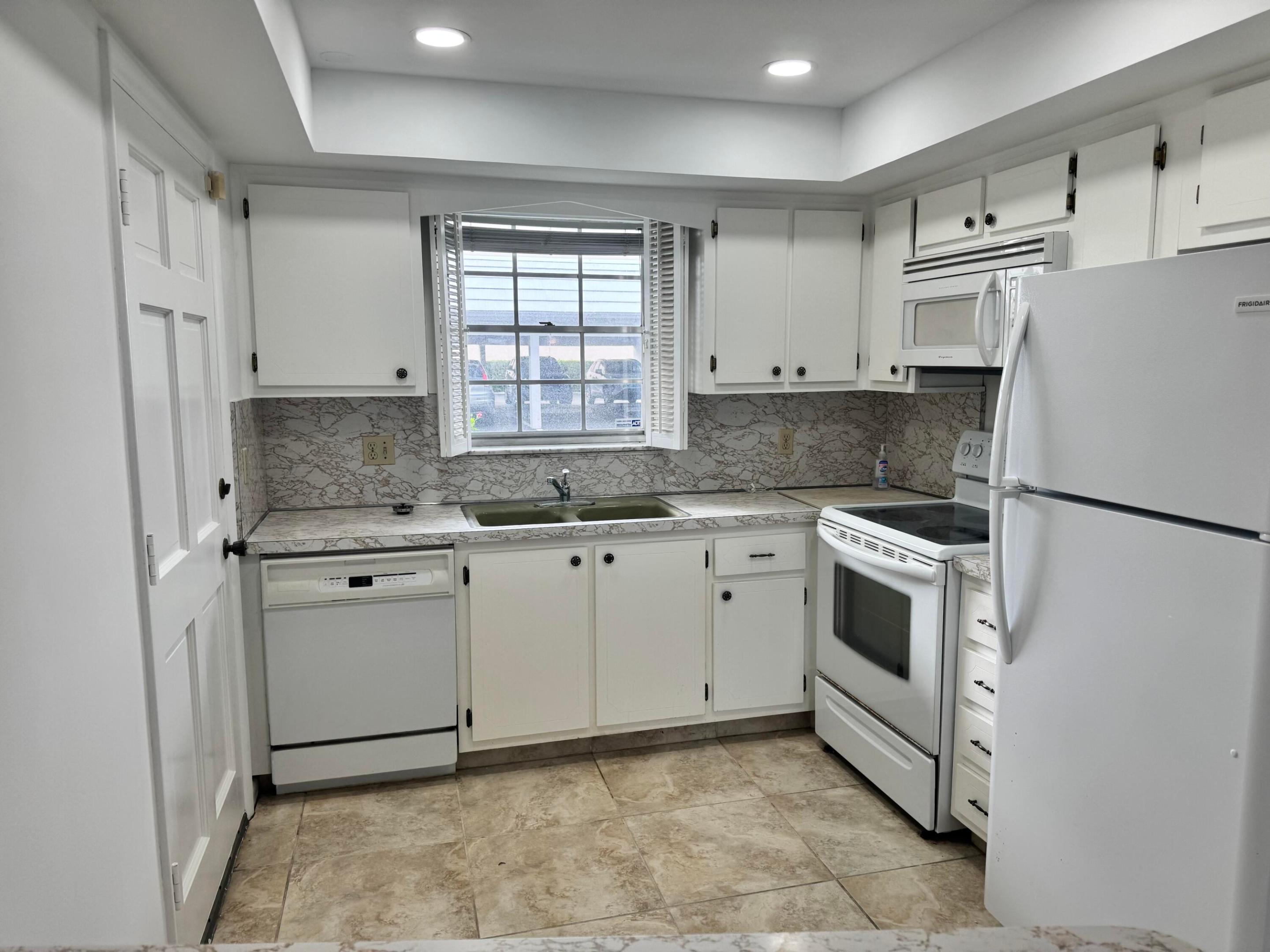 907 Marina Drive 107