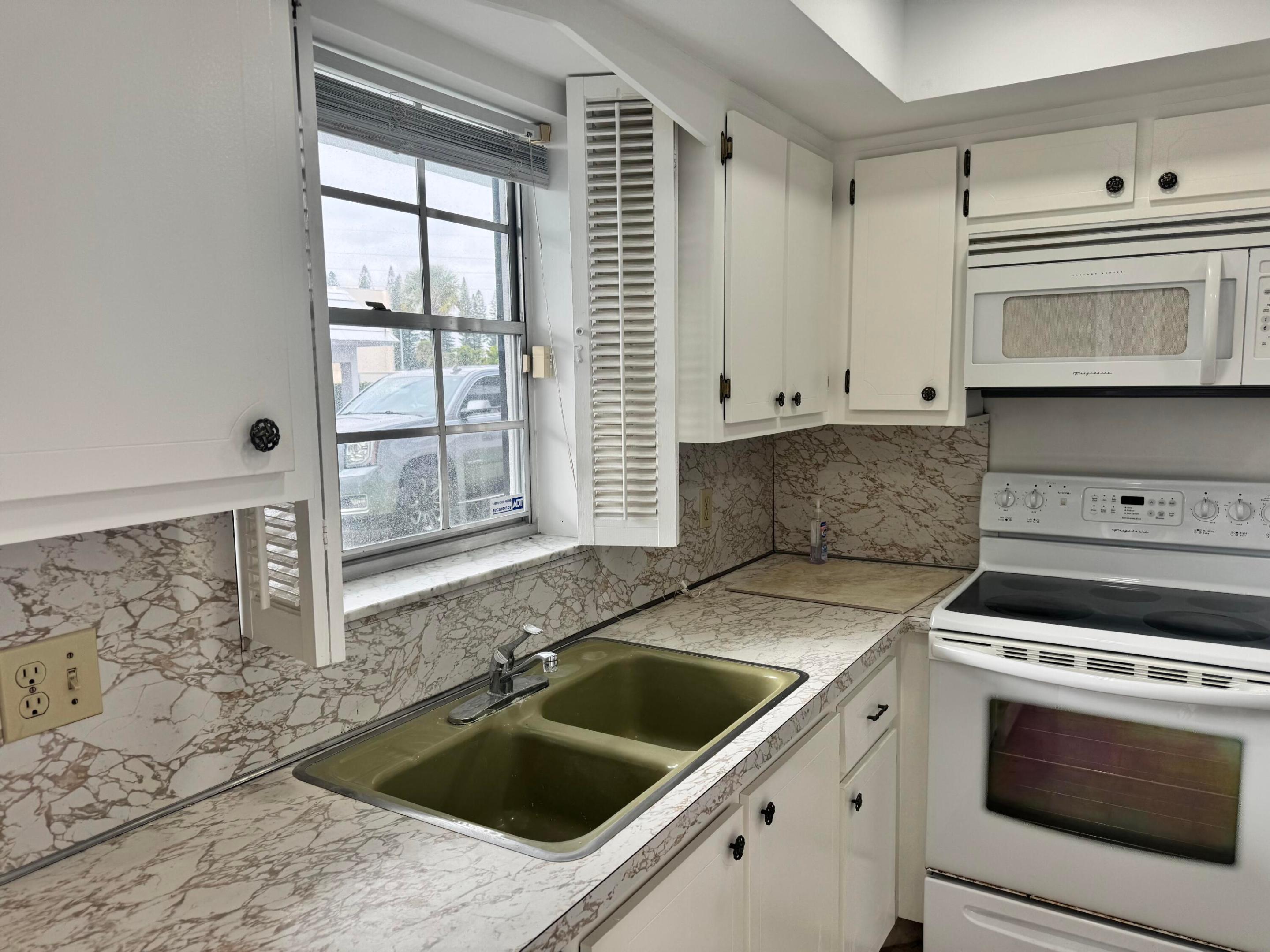 907 Marina Drive 107
