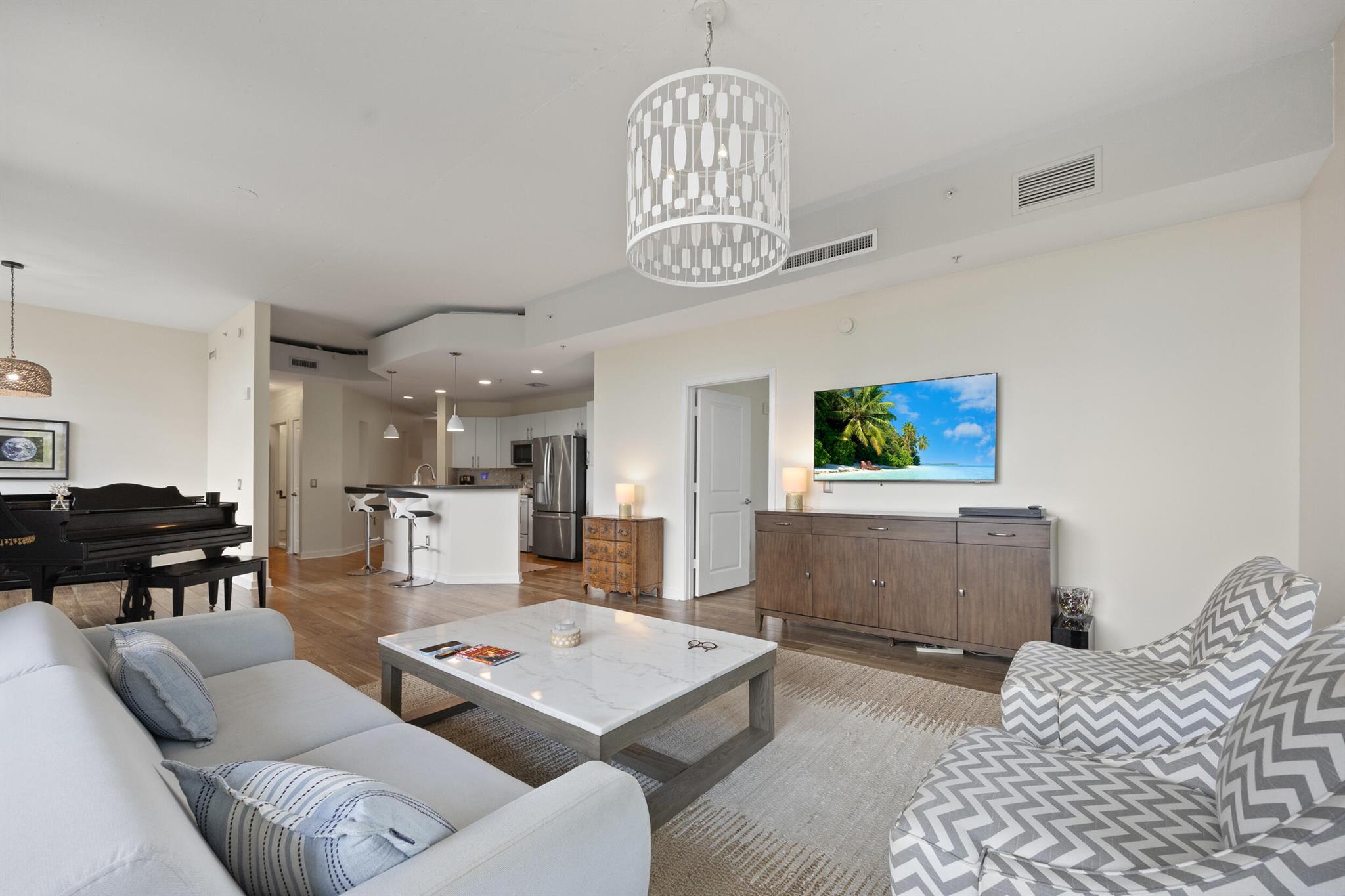 300 S Australian Avenue 205
