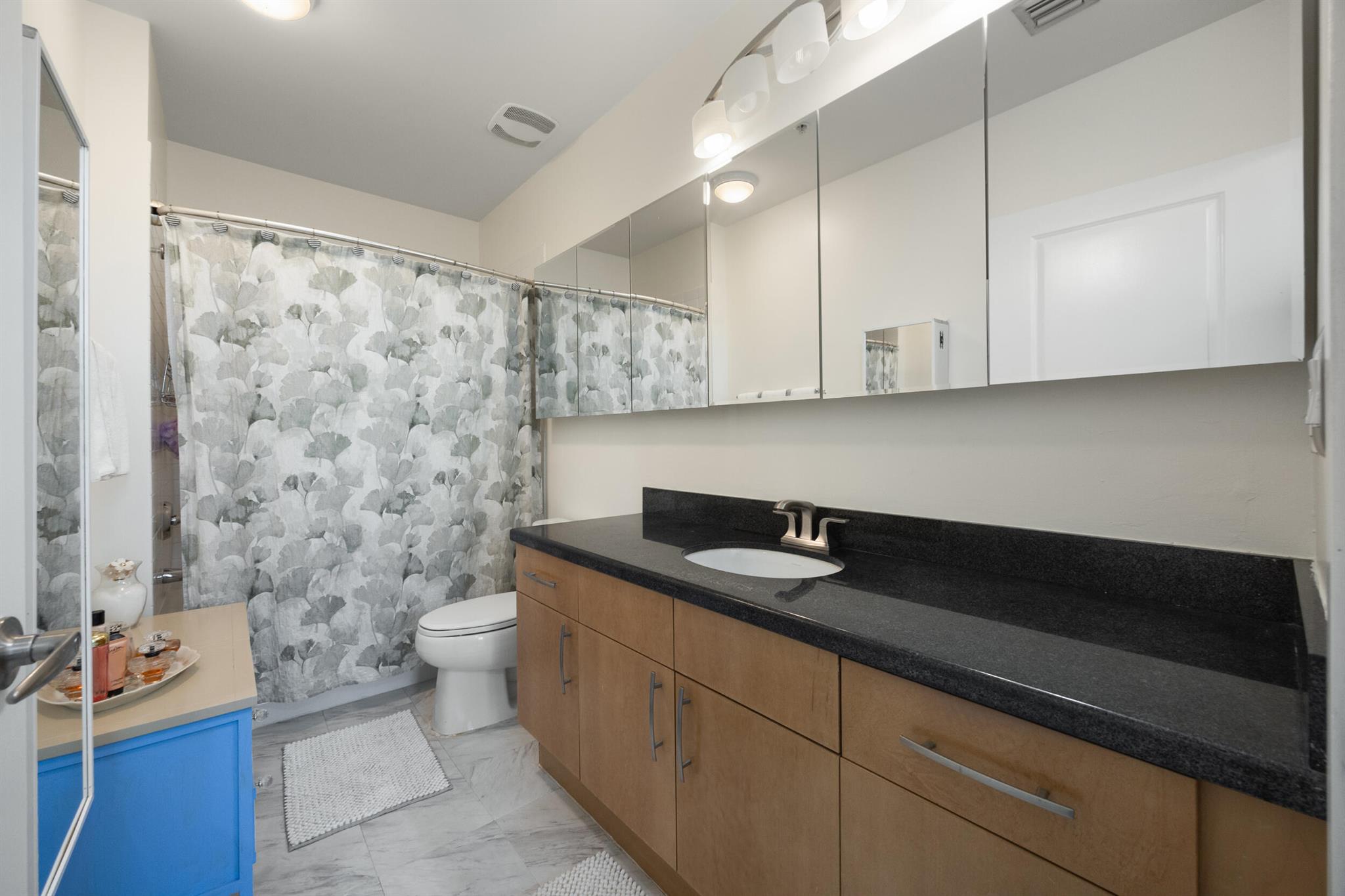 300 S Australian Avenue 205