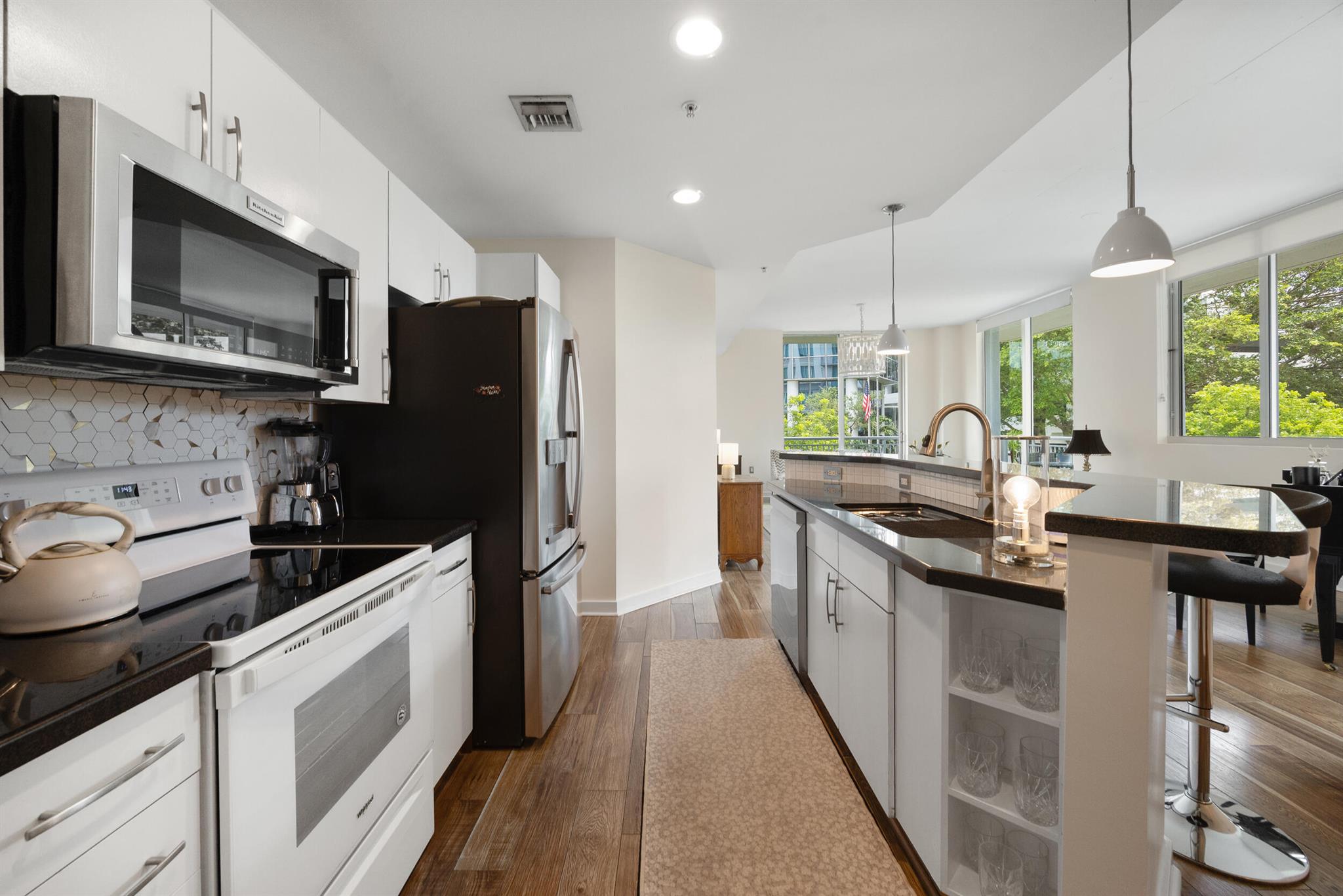 300 S Australian Avenue 205