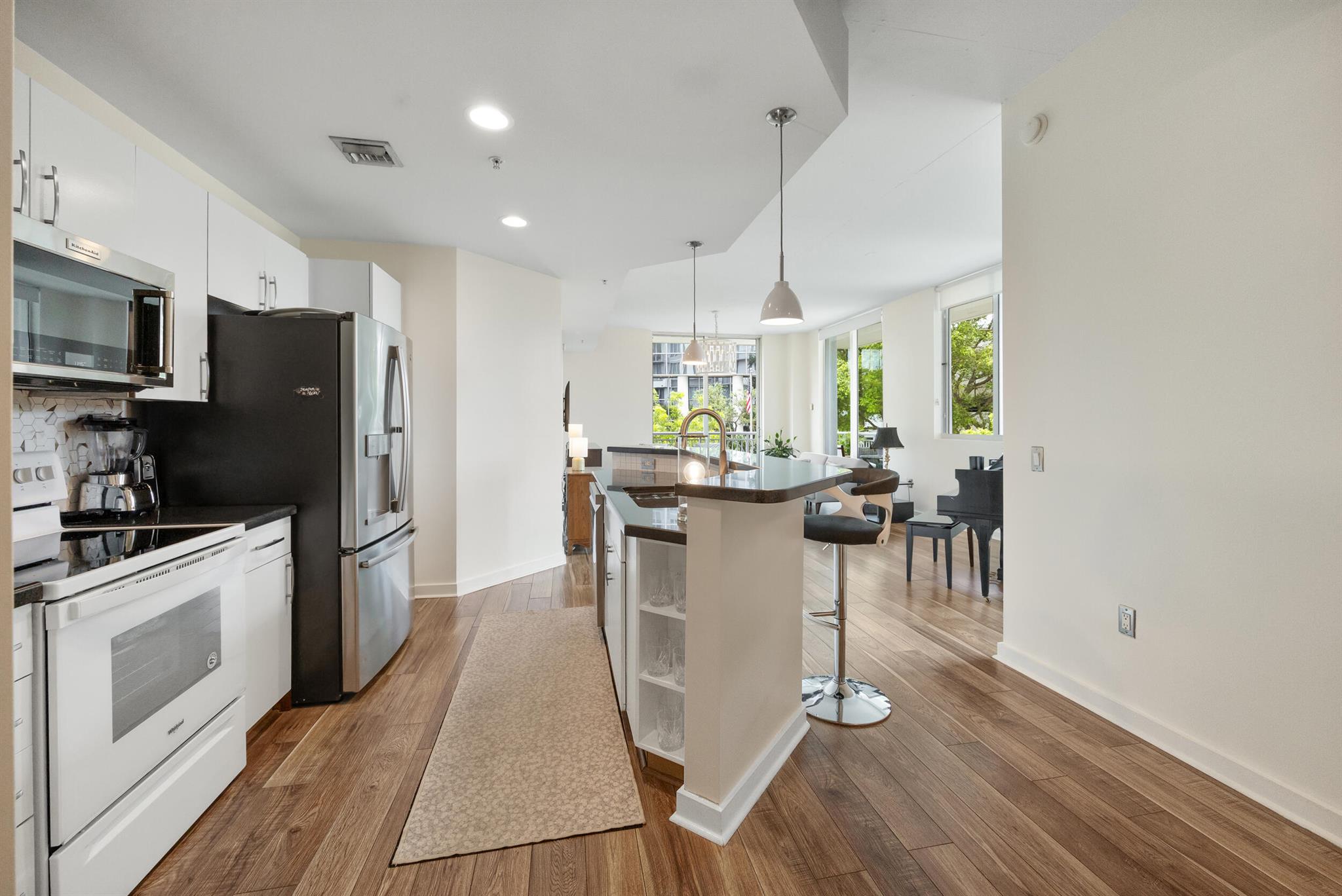 300 S Australian Avenue 205