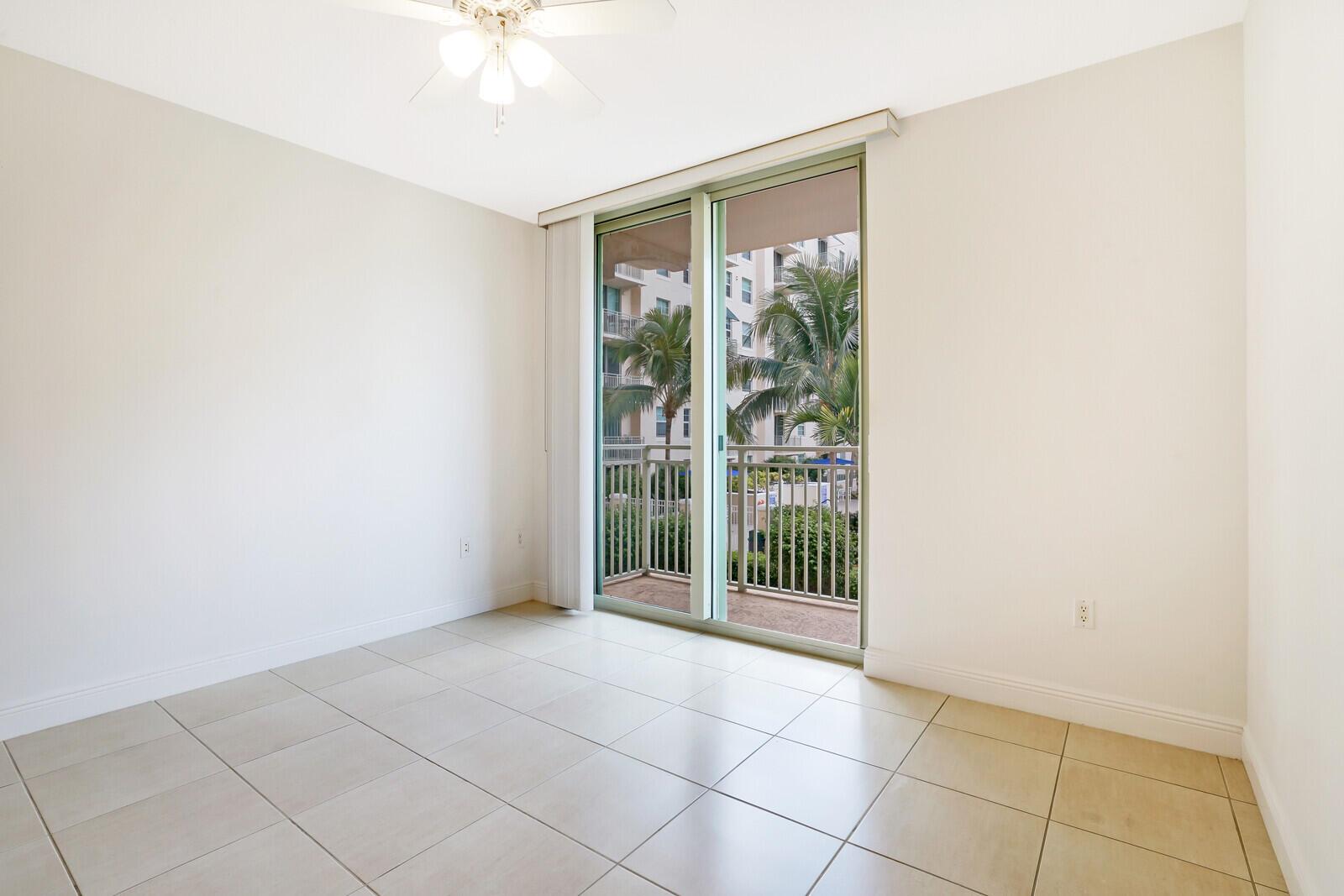 610 Clematis Street 309